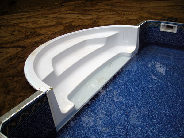 pool-step-installation-9